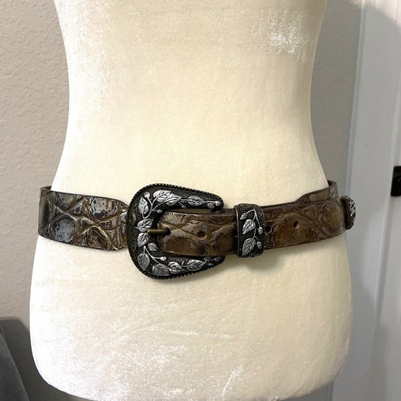 Signed POST &‎ Co Genuine Italian Leather Belt Silver Leaf Buckle